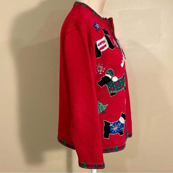 Tierra International Christmas Sweater - Picture 5 of 8